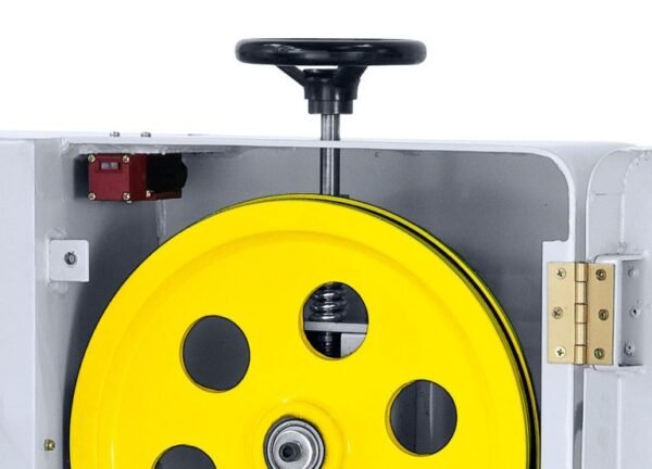 04-1791_5_2nd-768x553 Scie à ruban à métaux verticale Bernardo VMS 360