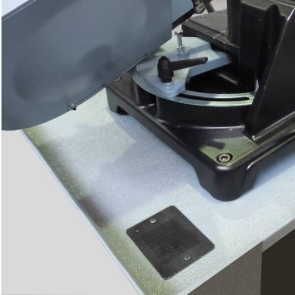 close-up_serbatoio_-_copie-768x768 Scie à ruban Femi 1750XL