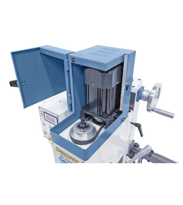 Perceuse fraiseuse métal Bernardo BF35BDC avec avance automatique et affichage digital 3 axes